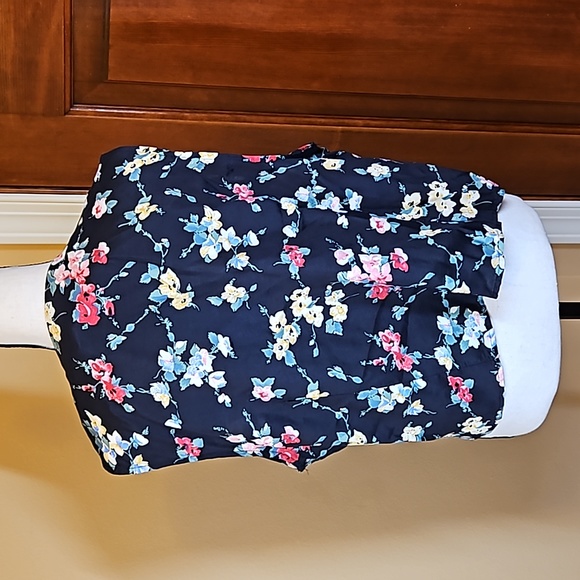 JUSTIN B. JONES TANK TOP NEW YORK XL 100% RAYON FLOWERS FLORAL V-NECK - Picture 7 of 8